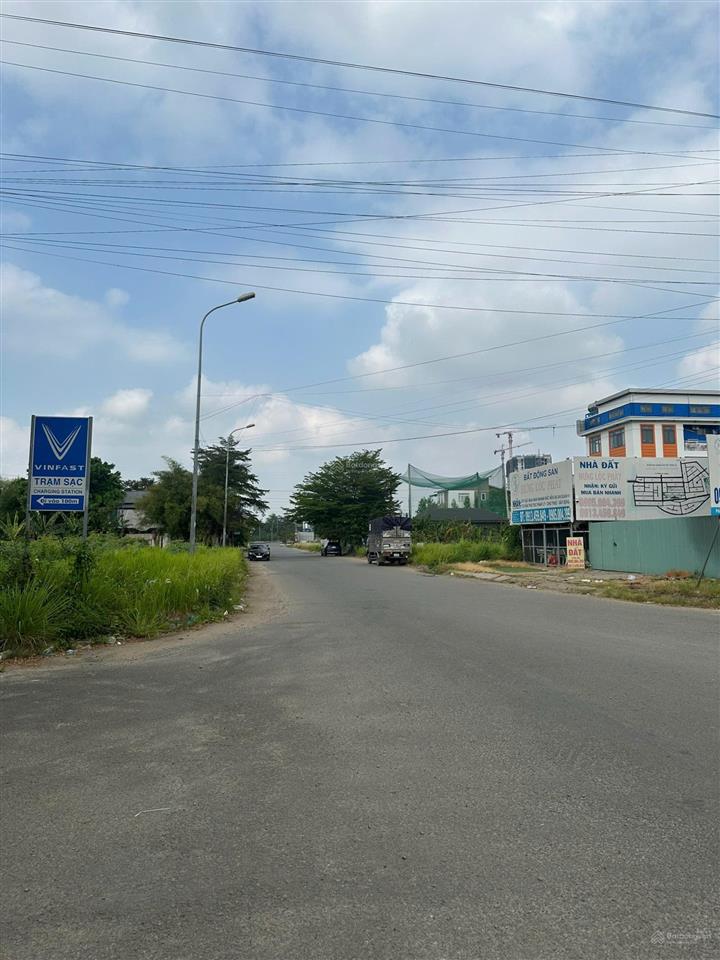 Đất biệt thự global city, góc 2 mặt tiền, đường to nhất dự án 20m, giá chỉ 140tr/m2 bằng chung cư.