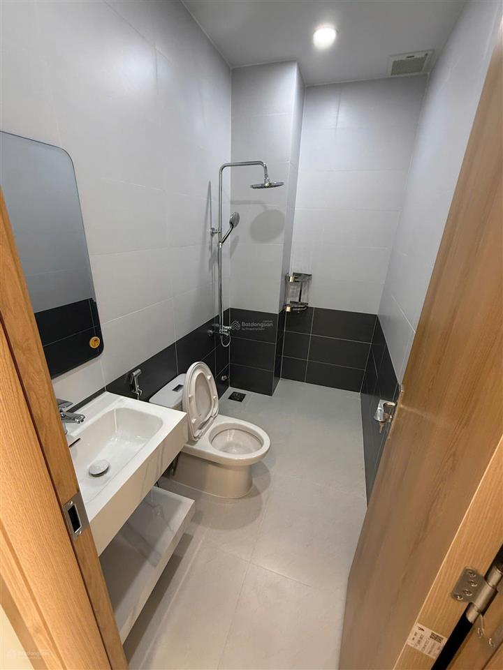 Bán nhà gần nguyễn duy trinh, quận 9, đường 970, 7,15 tỷ, 60m2, 4pn, 3wc, đường 8m, nhà mới.