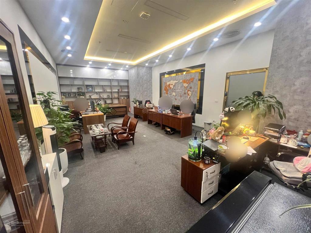 Cho thuê văn phòng tại royal city
