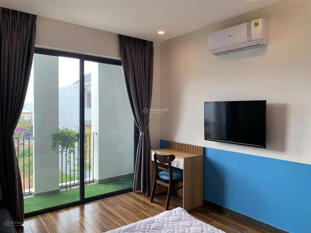 Chuyển nơi ở nên cần bán gấp nhà 4 tầng ở hoà xuân