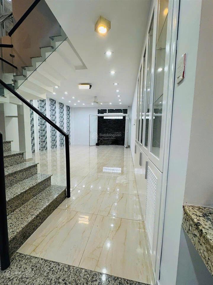 Nhà đẹp ngang 5m, 4 tầng kiên cố, hxh khu bc. dt 5x20(92,9m2) giá chỉ 12t tl