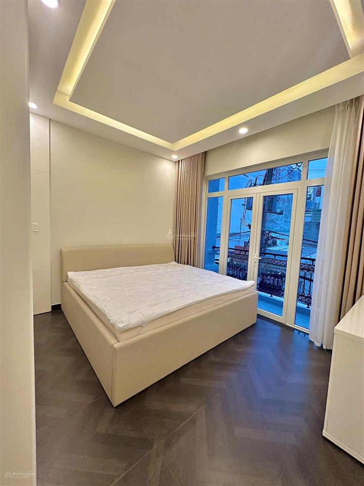 Siêu phẩm mt khu bàu cát cực sầm uất, nhà mới như ảnh 100%. dt 4,3x20,75 nở hậu nhẹ. giá 16,5t tl