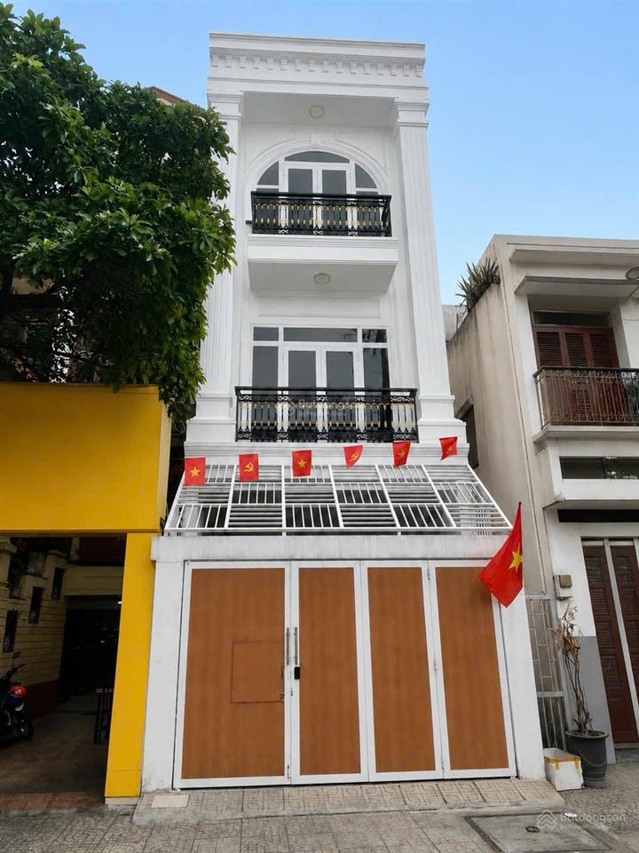 Siêu phẩm mt khu bàu cát cực sầm uất, nhà mới như ảnh 100%. dt 4,3x20,75 nở hậu nhẹ. giá 16,5t tl