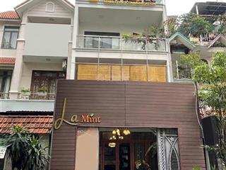 Không còn căn thứ 2 để so sánh. mặt tiền khu k300. dt 5x19, nhà 4t sẵn hđt 50tr/th. giá 23,5tỷ tl