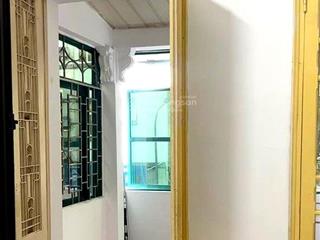 Cho thuê nhà diện homestay 28m ban công thoáng sáng phố mai hắc đế hai bà trưng ở ngay 6triệu/thang