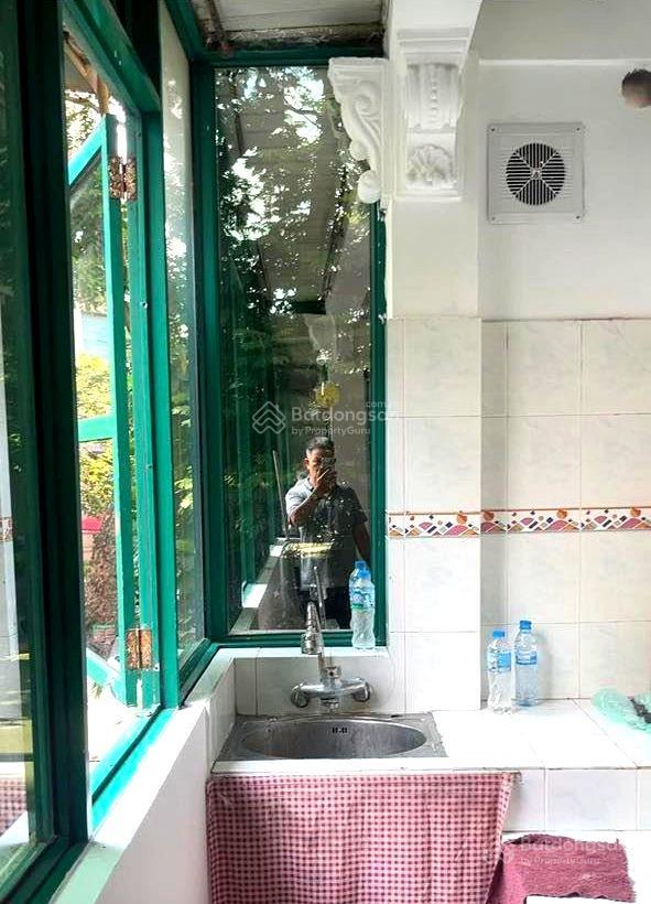 Cho thuê nhà diện homestay 28m ban công thoáng sáng phố mai hắc đế hai bà trưng ở ngay 6triệu/thang