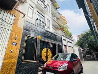 Cho thuê nguyên căn 5 tầng 18tr full nội thất cao cấp ôtô đỗ dừng cửa ngày đêm kinh doanh ở ngay