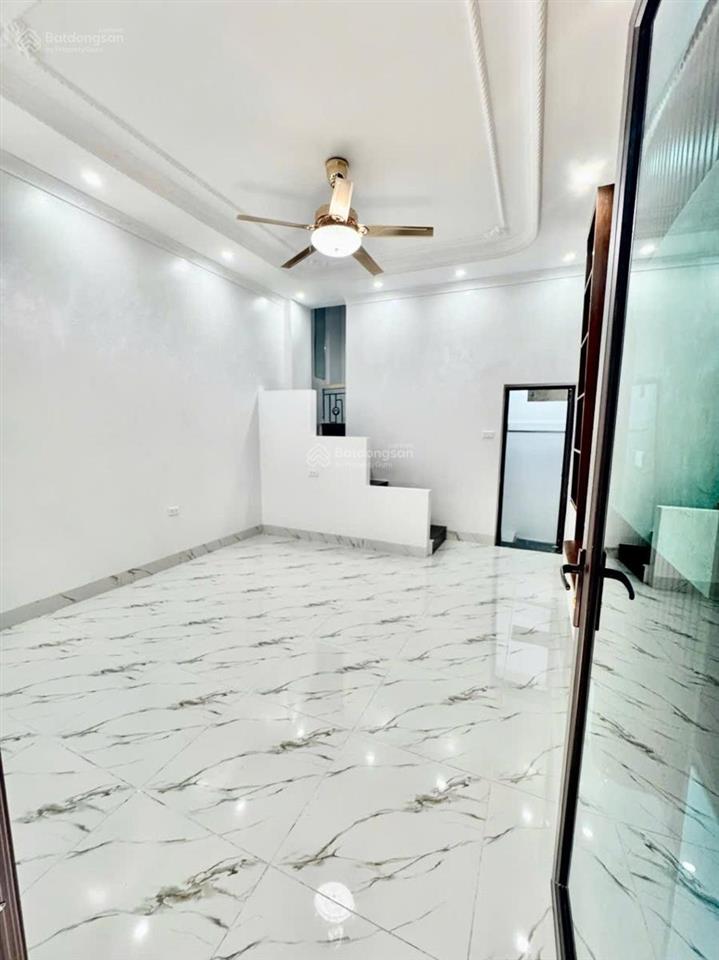 Bán nhà riêng tại minh khai, 4,5 tỷ, 30m2, 2pn, 2wc, mặt tiền 3m