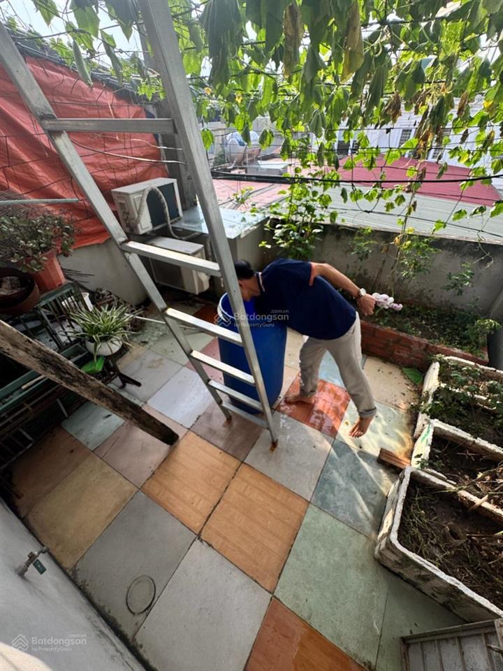 Phố hoa lâm việt hưng lô góc phân lô ngõ ôtô vào nhà  55m2 x 4 tầng  4 ngủ ở ngay vị trí vàng