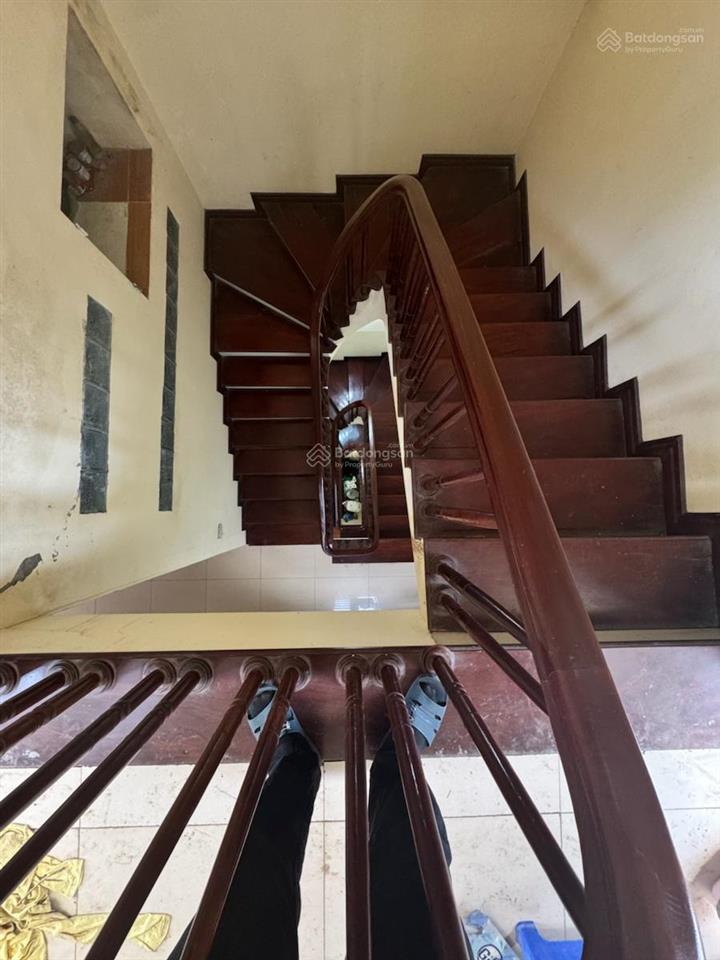 Phố hoa lâm việt hưng lô góc phân lô ngõ ôtô vào nhà  55m2 x 4 tầng  4 ngủ ở ngay vị trí vàng