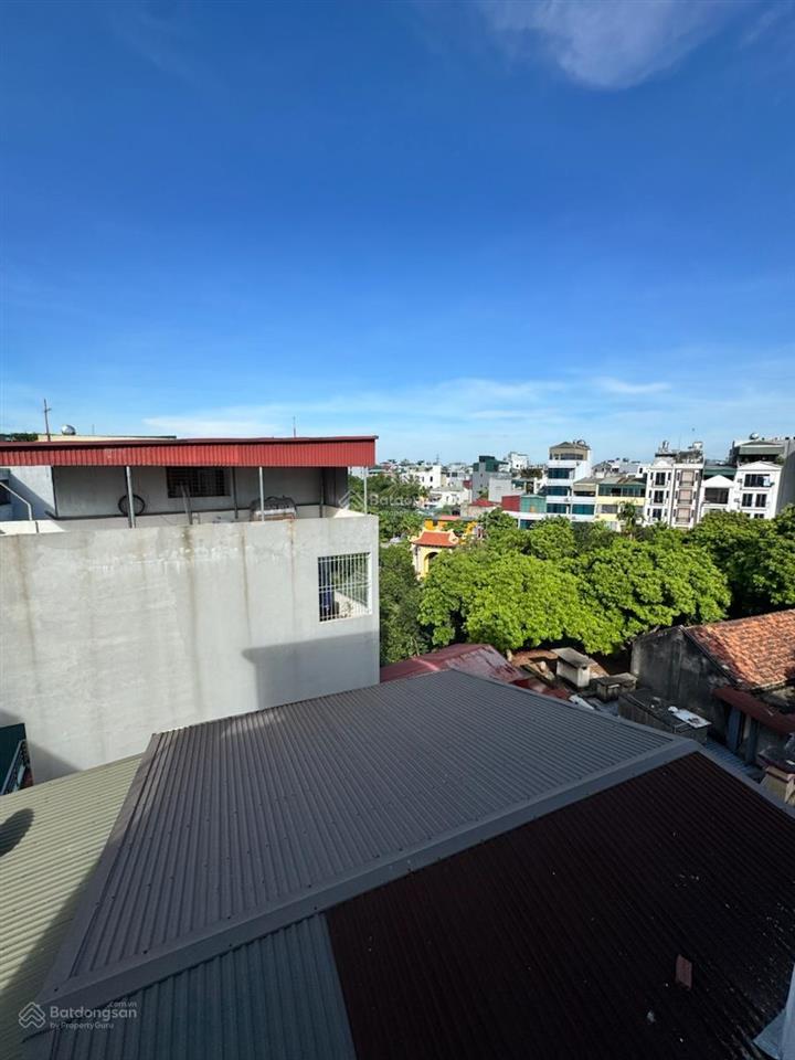 Tứ hiệp  thanh trì nhà đẹp mới 5tầng ở ngay  ngõ nông thoáng  full nội thất công năng tiện ích