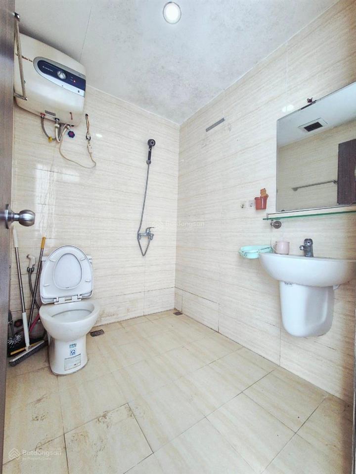 Bán nổi bật căn góc 75m2 full nội thất cao cấp view mặt đường tam trinh ở ngay