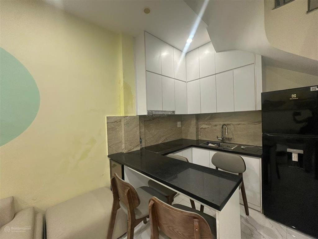 Giá hời 171tr/m2 trương định, ôtô đỗ cửa, 2 thoáng, 5 tầng xây mới 3 ngủ full nội thất, sđcc