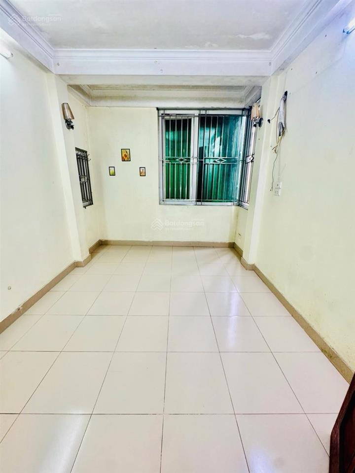 Minh khai 50m ra ô tô tránh 6 tầng x 27m2 ngõ ba gác thông nhỉnh 4 tỷ sẵn dòng tiền 8tr/tháng