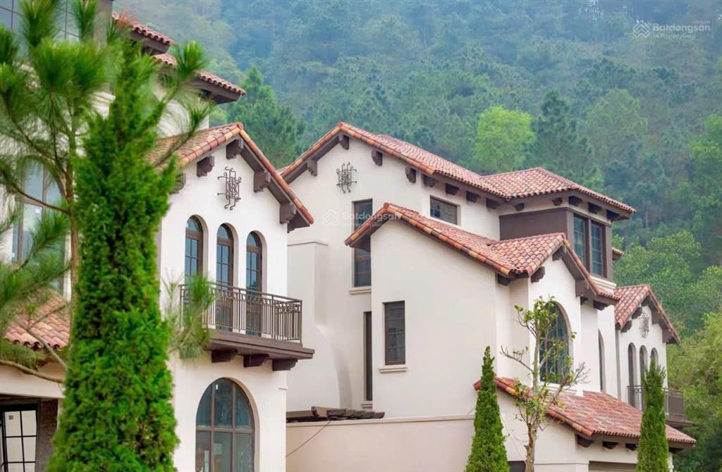 Biệt thự luxury sát mặt hồ thanh xuân valley có tầm view country club vvip nhất nhỉnh 59 tỷ