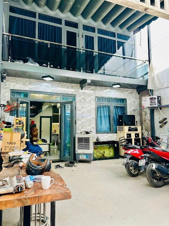 Q7  nhà 2 tầng  hiếm 6mx12m (shr)  đường nhựa 6m  chỉ 5 tỷ nhỉnh  đối diện khu dc nam long