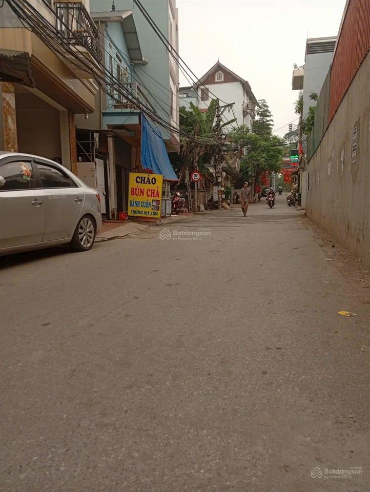 Bán nhà 2 tầng vị trí trung tâm chúc lý  ngọc hòa chỉ việc vào ở ngay