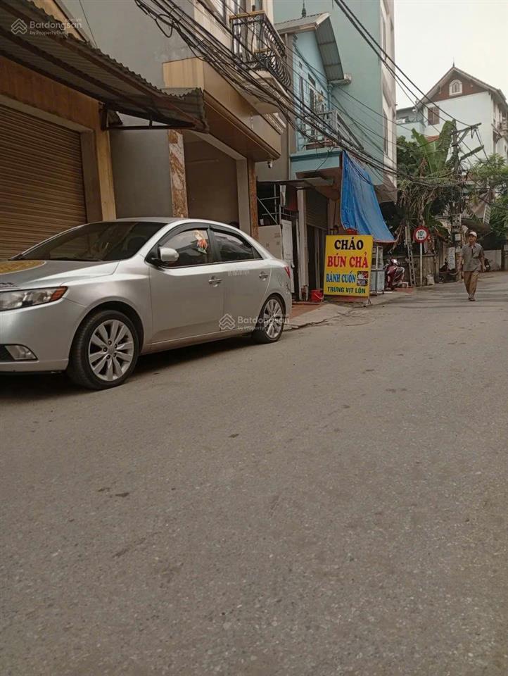 Bán nhà 2 tầng vị trí trung tâm chúc lý  ngọc hòa chỉ việc vào ở ngay