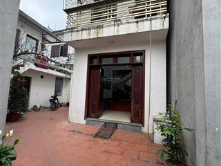 Bán nhà 2 tầng vị trí trung tâm chúc lý  ngọc hòa chỉ việc vào ở ngay