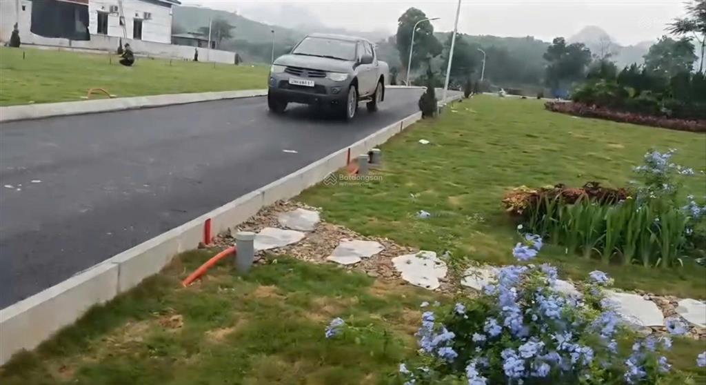 Hơn 300 triệu có ngay đất đón đầu làn sóng hơn 50.000 công nhận tại ba đồi  lạc thủy
