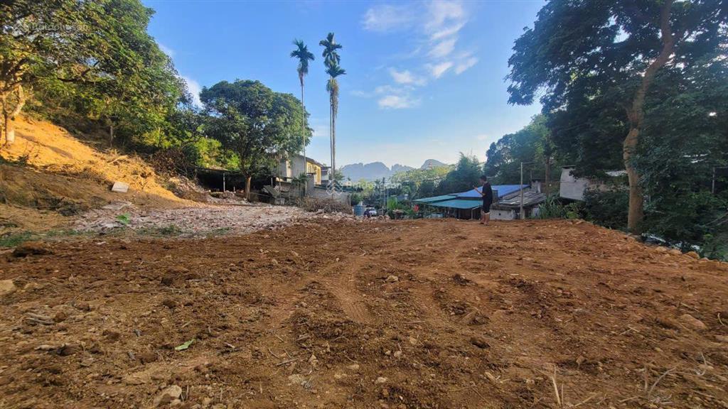 Quỹ đất hiếm 5.600m2 giữa trung tâm thị trấn lương sơn giá chỉ từ hơn 1 triệu/m