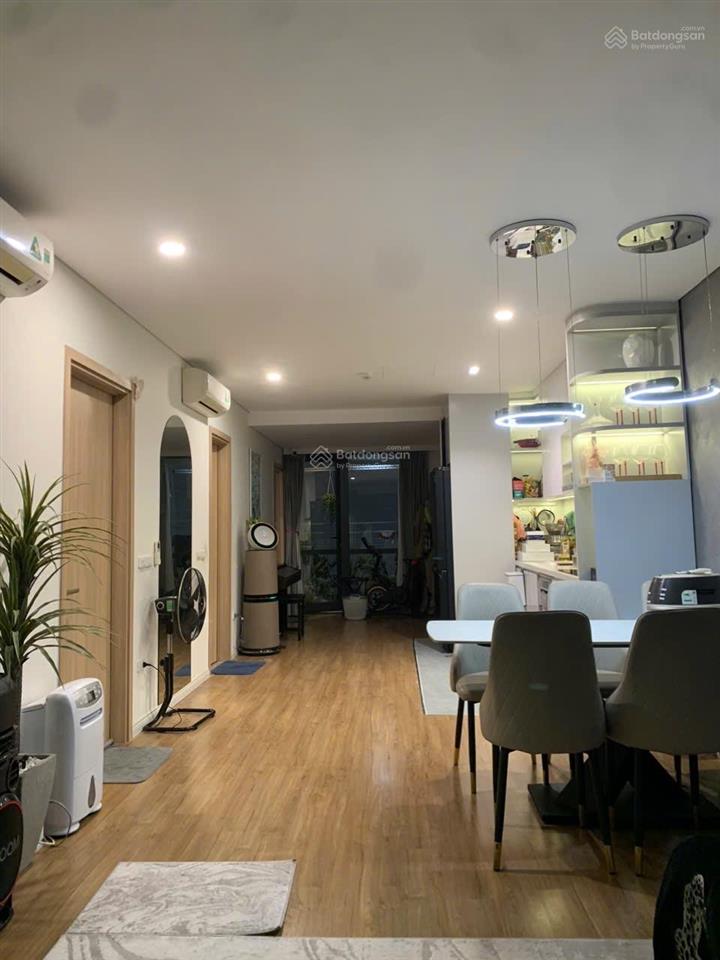 Tôi chính chủ rao bán căn hộ 2pn tại cc mipec riverside long biên