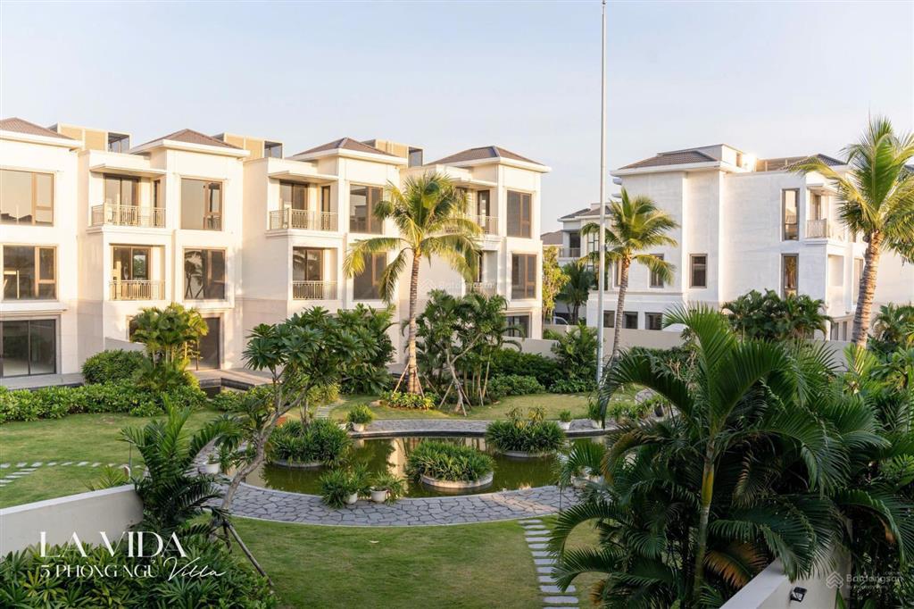 Vốn bỏ 9 tỉ biệt thự mặt biển sổ đỏ lâu dài lagoon residences nhận ngay 2 tỉ từ cđt.  0977 141 ***