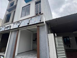 Chính chủ bán nhà 3 tầng  tổ 8 thị trấn an dương  giá 2,79 tỷ  40m2