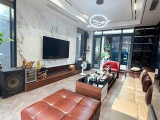 An trực biệt thự 273m, 4 tầng, bể bơi trong nhà 17,9 tỷ