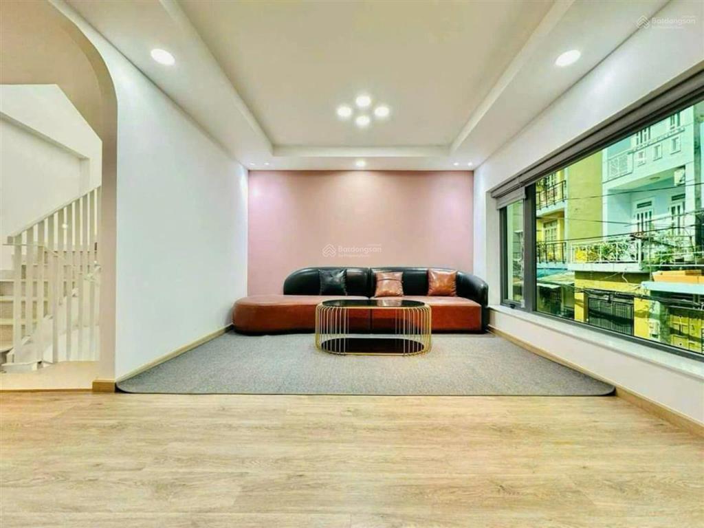 Cho thuê nhà mới xây 4 tầng, quận phú nhuận