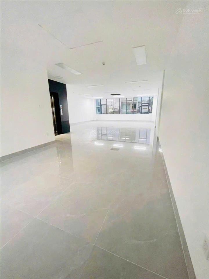 Cho thuê tòa nhà văn phòng  79 hồng hà, p.2, tân bình