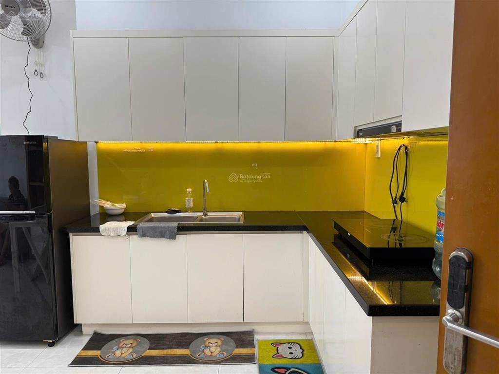 Cho thuê saigon intela căn 78m2 (3pn, 3wc) 7.5 triệu/th full nội thất