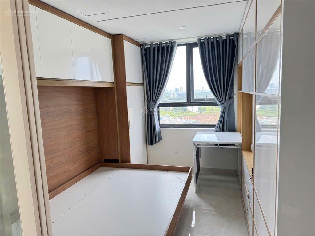 Cho thuê căn hộ saigon intela 50m2 full nội thất đầy đủ chỉ xách vali vào ở giá thuê 6tr500/tháng .