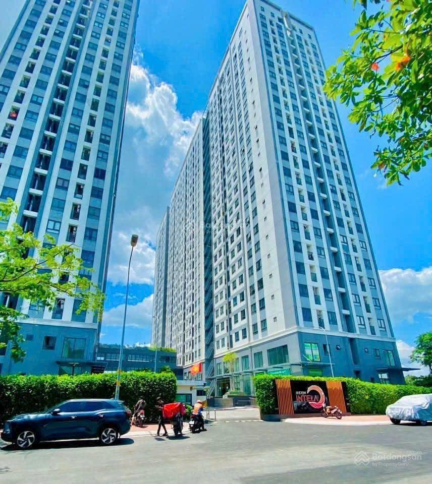 Bán căn hộ saigon intela 55m2 2pn 2wc nội thất cơ bản view đẹp giá 2tỷ200