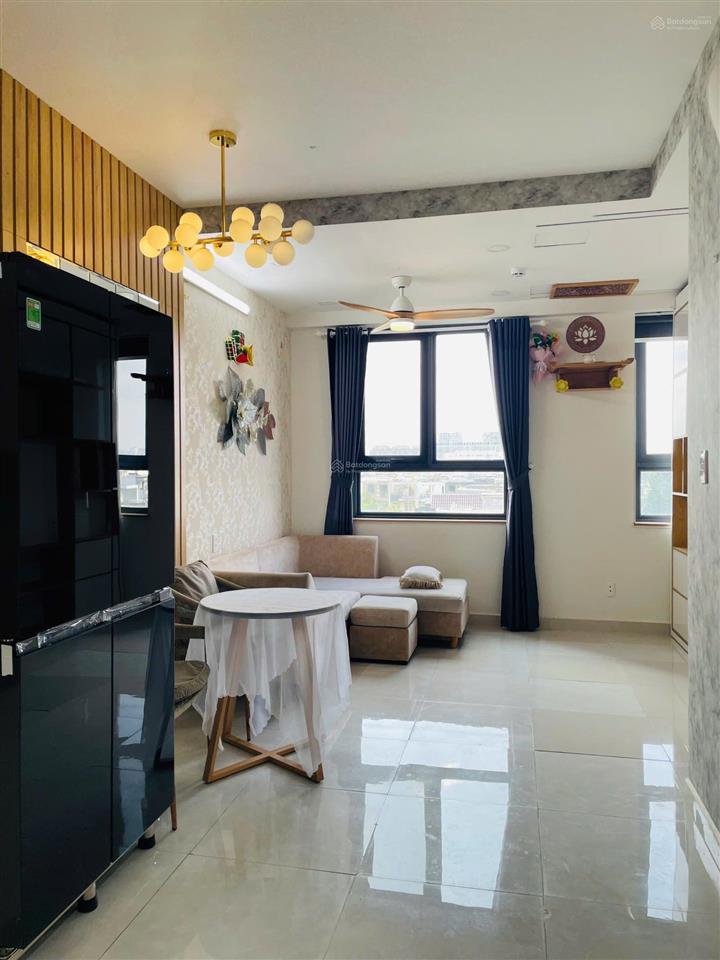 Bán căn hộ saigon intela 55m2 2pn 2wc nội thất cơ bản view đẹp giá 2tỷ200