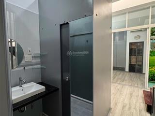 Bán nhà 1/ huỳnh văn bánh 48m2 chỉ 8.5 tỷ phường 11 phú nhuận