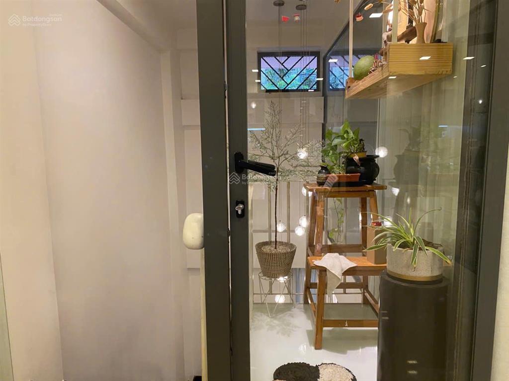 Bán shophouse kinh doanh 2 tầng 3pn 100m2 chỉ 8.3 tỷ, ngay mặt tiền phạm viết chánh