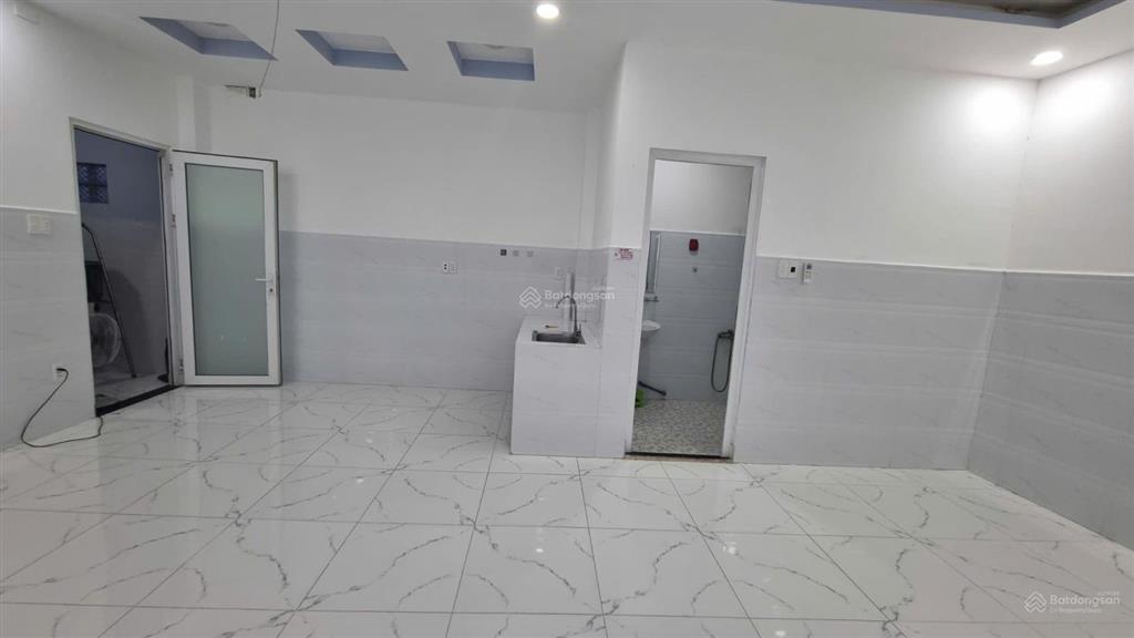 Cho thuê nhà trọ 315/32 trường chinh, tân bình, 5 triệu, 40m2 siêu hot, đẹp, nhiều tiện ích