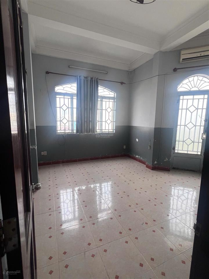 Cho thuê tầng 1 lê văn duyệt, bình thạnh