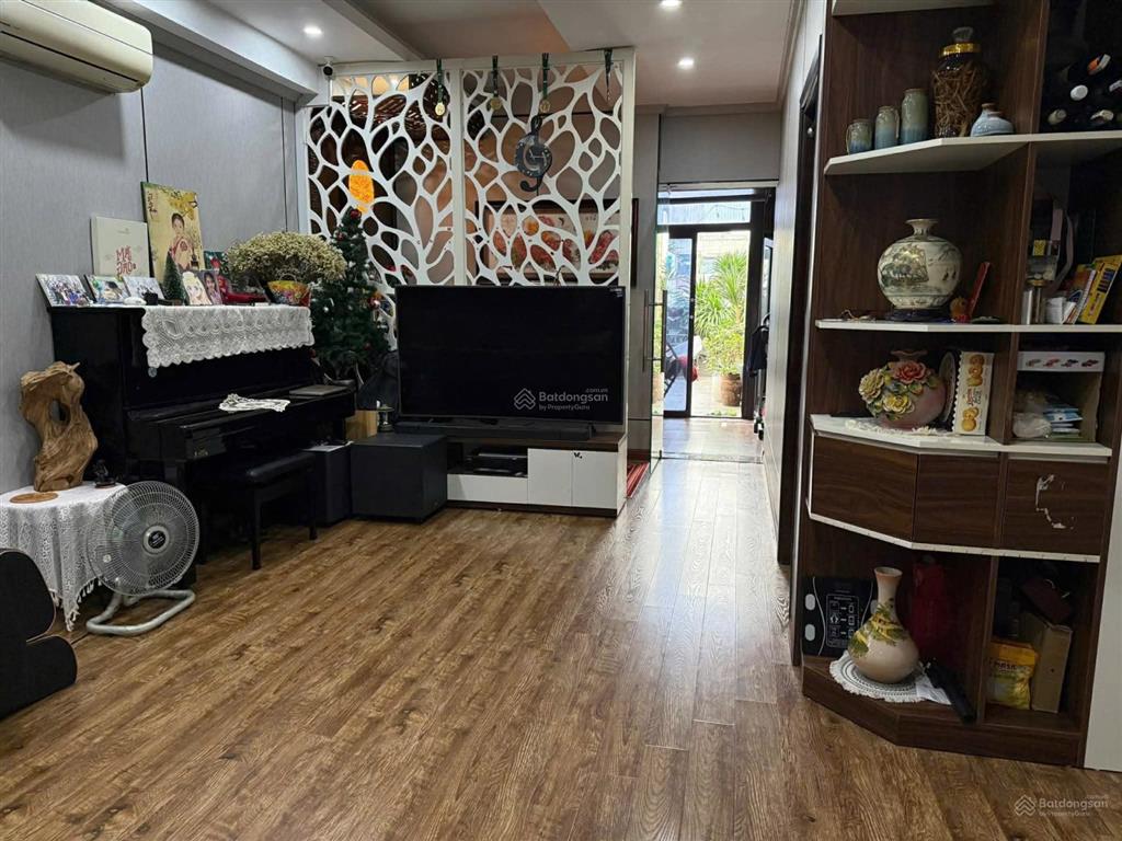 Căn diện tích rộng 160m2 tk 3pn,2 vs tại vp3 bán đảo linh đàm, hoàng mai, hà nôi