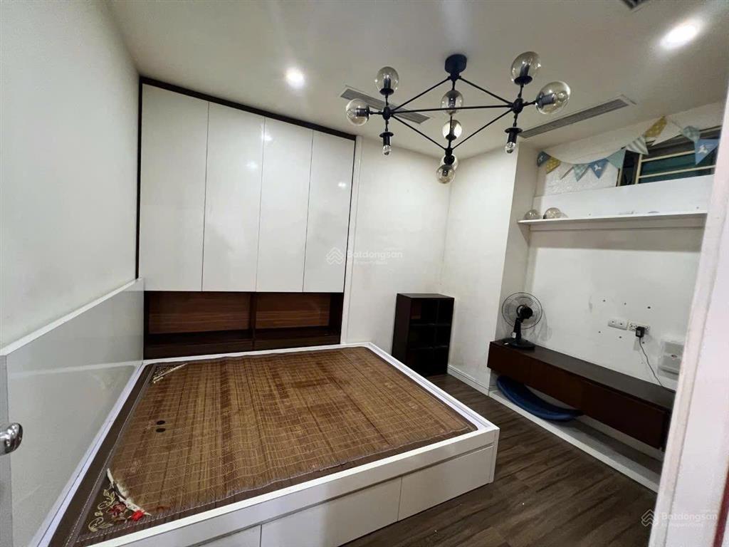Căn hộ nhỉnh 2 tỷ diện tích 67m2 toà hh1 linh đàm, hoàng mai, hà nội