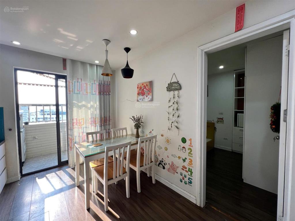 Căn hộ nhỉnh 2 tỷ diện tích 67m2 toà hh1 linh đàm, hoàng mai, hà nội