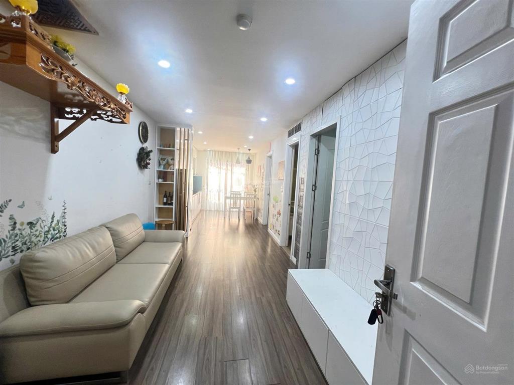 Căn hộ nhỉnh 2 tỷ diện tích 67m2 toà hh1 linh đàm, hoàng mai, hà nội