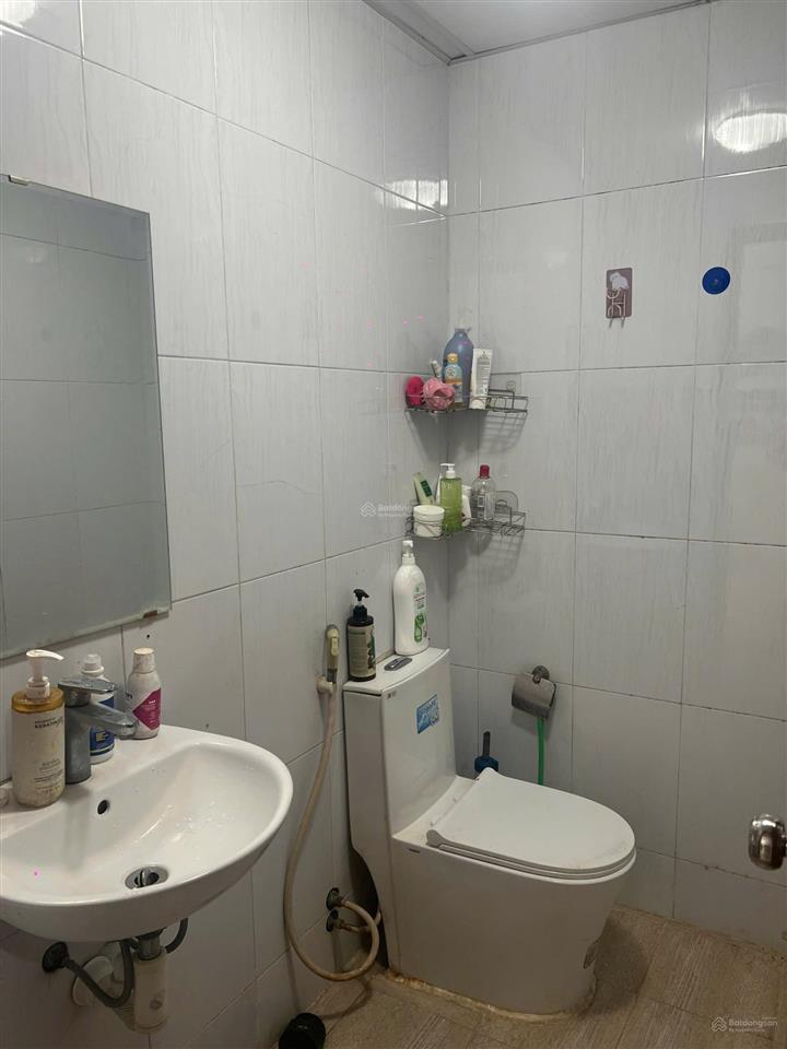Căn sổ đỏ 2pn chỉ hơn 3 tỷ tại vp5 bán đảo linh đàm, hoàng mai, hà nội