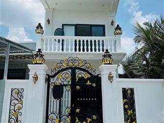 Siêu vị trí  nhà mặt tiền hl90c, đạo thạnh. dt5,2x14,64 có 3pn 2wc hướng nam. giá 2,79 tỷ tl