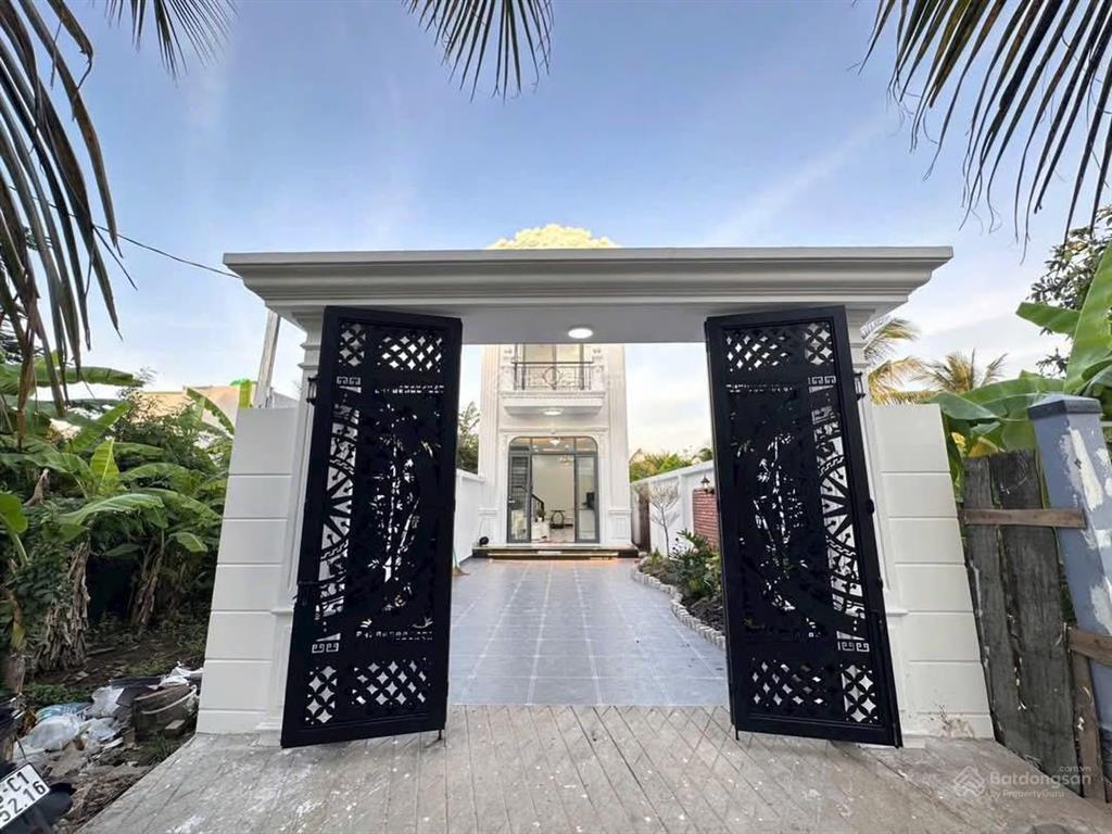 Siêu phẩm nhà sân vườn p. trung an, mỹ tho. có 3pn 3wc hướng tây. giá 3,26 tỷ tl