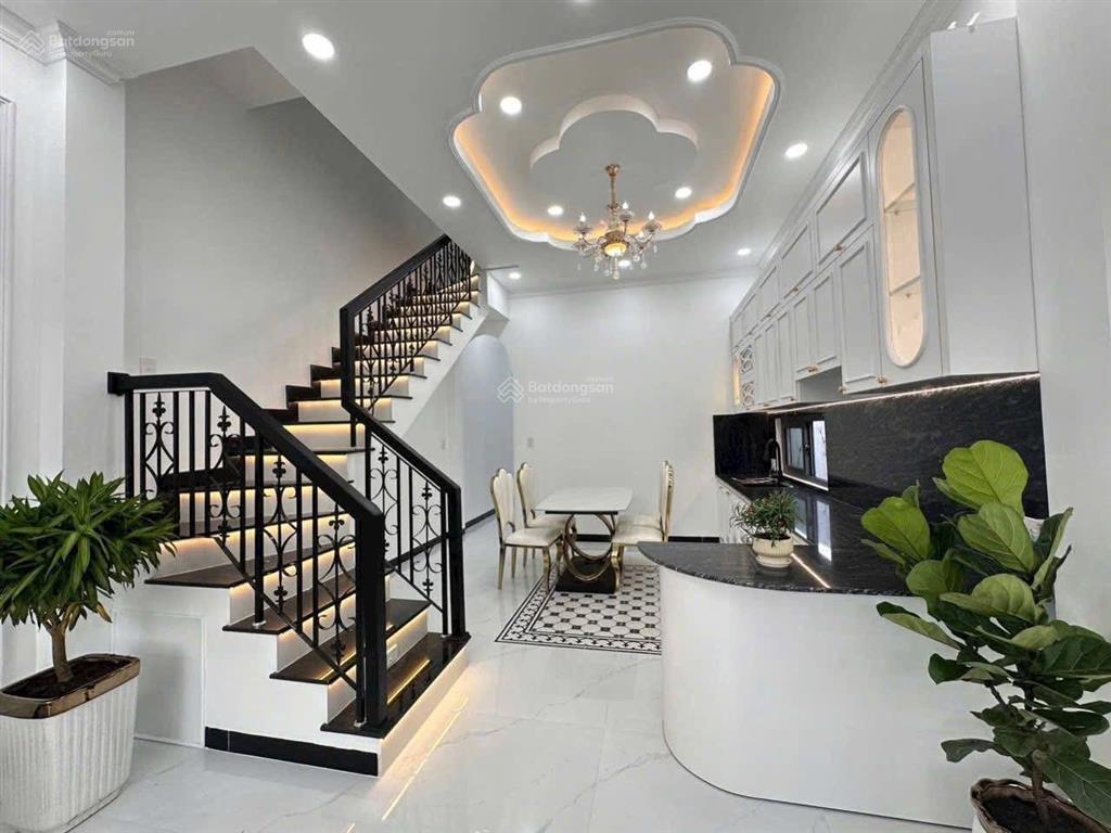 Siêu phẩm nhà sân vườn p. trung an, mỹ tho. có 3pn 3wc hướng tây. giá 3,26 tỷ tl