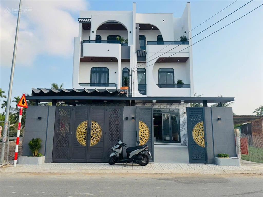 Vị trí đắc địa  nhà mặt tiền đoàn thị nghiệp full nội thất 5pn 3 tầng hướng nam chỉ 4,55 tỷ tl