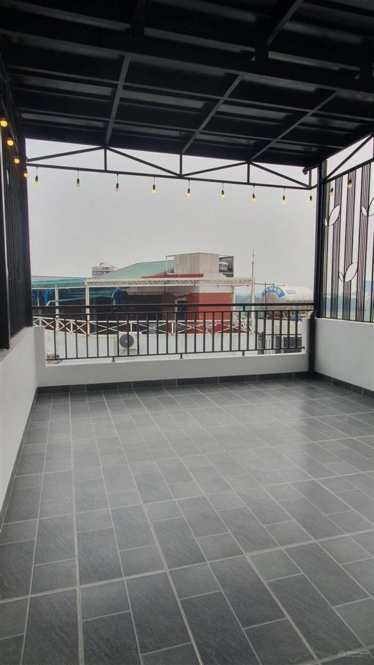 Nhà 8 tầng, thiết kế đẳng cấp, lâm hạ, bồ đề, hà nội. dt 50m2, giá tl