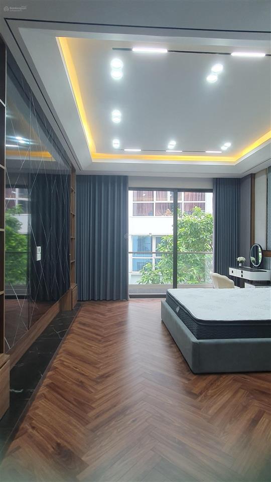Nhà 8 tầng, thiết kế đẳng cấp, lâm hạ, bồ đề, hà nội. dt 50m2, giá tl